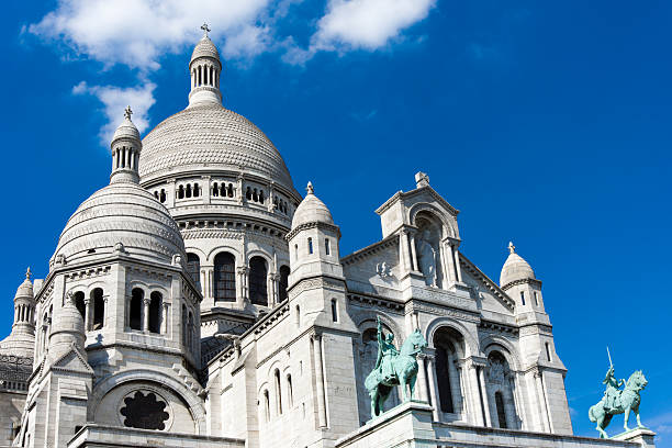 istock Sacre-Coeur Basilica in Montmartre, Paris 622452560
