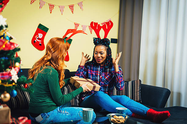 istock Christmas surprise for my best friend 622456314
