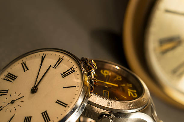 istock Old Pocket and Modern Watch 622456804