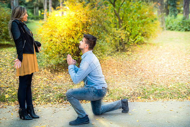 istock Young man asking his lady for forgiveness 622532218
