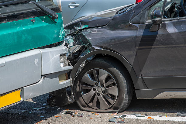 istock Car accident, bumper to bumper 622533360
