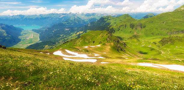 istock Swiss Panorama with view to lake Brienzersee 622536788