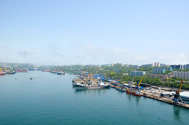 istock view of Vladivostok 622772940