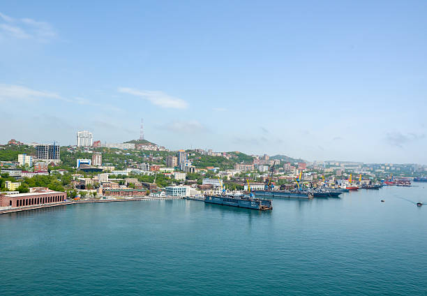 istock view of Vladivostok 622773078