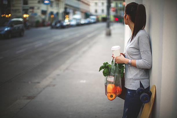istock Urban grocerie shopper 622802210