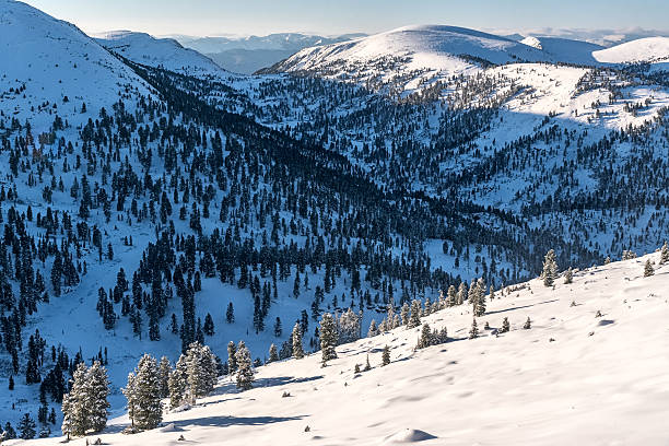 istock View of the Devil's Gate Pass in the Khamar-Daban mountains 622902574