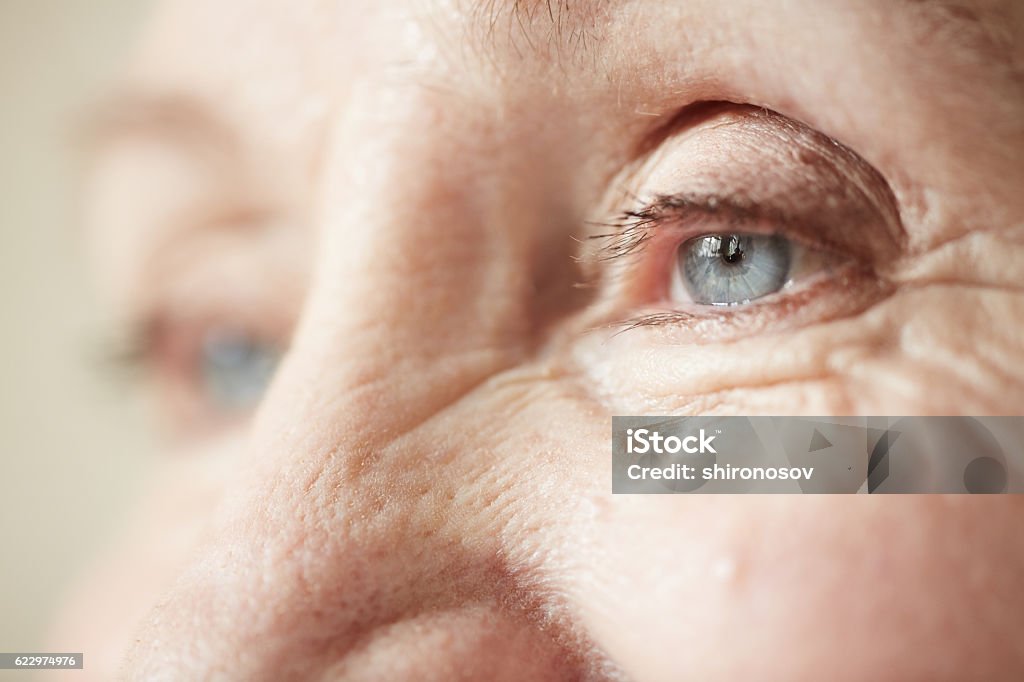 Menschliches Auge - Lizenzfrei Alter Erwachsener Stock-Foto