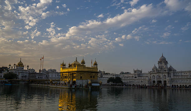 istock Golden Temple Amritsar during sunset 622975934