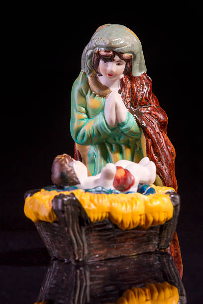 istock Christmas scene with Jesus and Mary 622981424