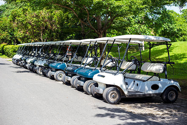 istock Golf carts waiting for service at the golf course 622992628