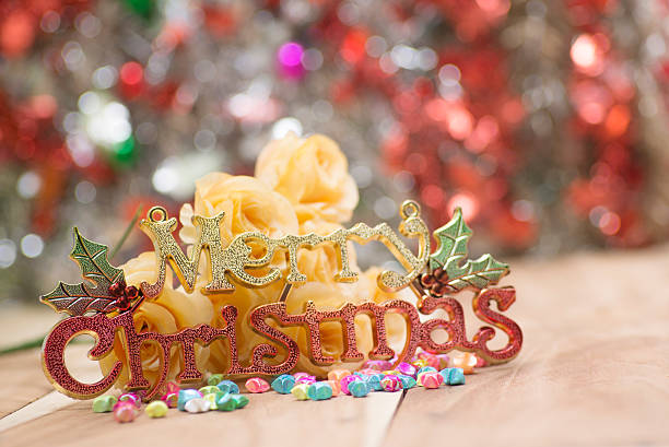 istock Christmas letter with flowers 623177284
