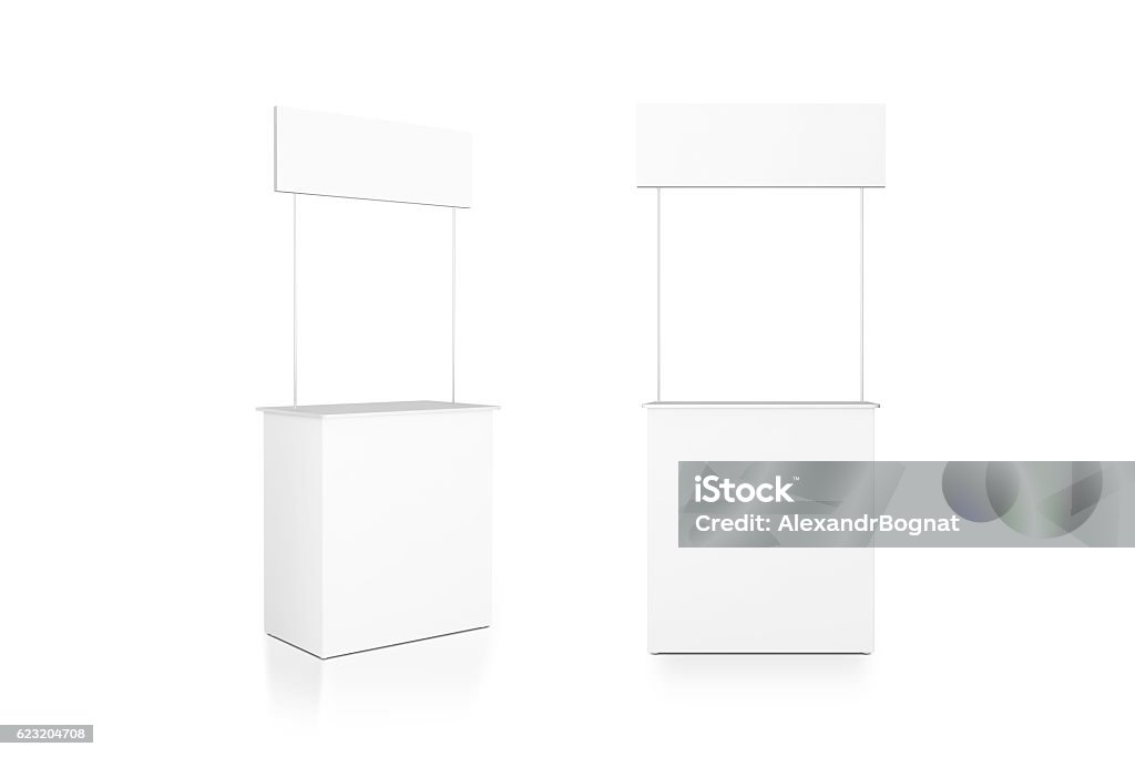 Branco branco promo counter mockup stand, frente e visão lateral - Foto de stock de Quiosque royalty-free