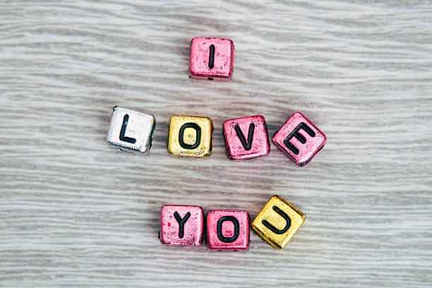 istock I love you sign 623276894