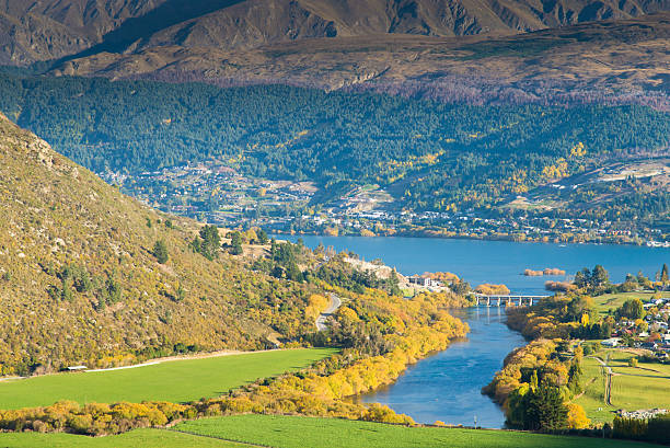 istock Panoramic view remarkable peak at queen town  in new zealand 623281164