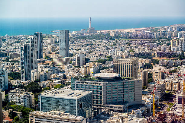 tel aviv cityscape de cima, israel - tel aviv israel skyline traffic - fotografias e filmes do acervo