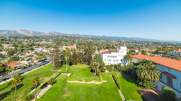 istock Sunken Gardens in Santa Barbara 623291420