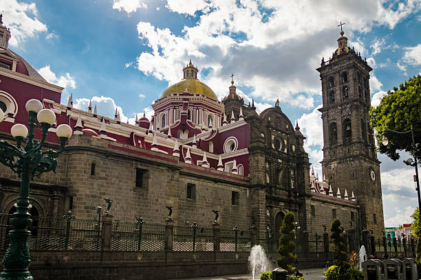 istock Puebla Cathedral - Puebla, Mexico 623300184