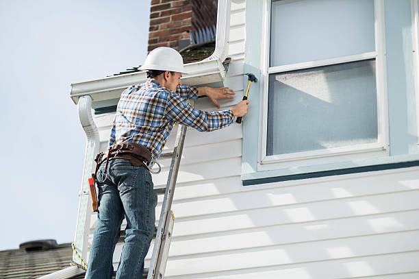 istock Adult male construction worker working on residence 623303126