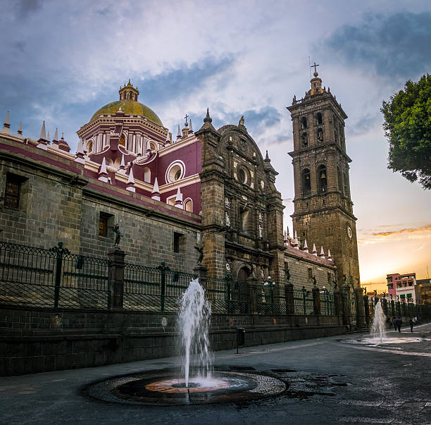 istock Puebla Cathedral - Puebla, Mexico 623307522