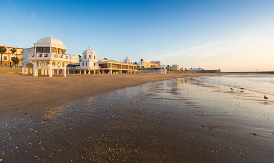 Playa la Caleta en sunrise. Cádiz photo