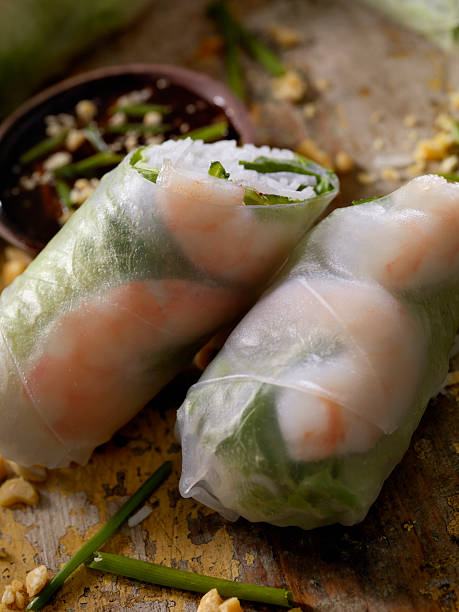 istock Shrimp and Rice Noodle Salad Rolls 623365134