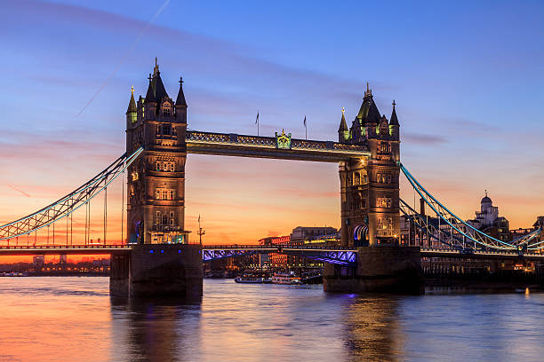 istock Tower Bridge at dusk ,London United Kingdom 623372188