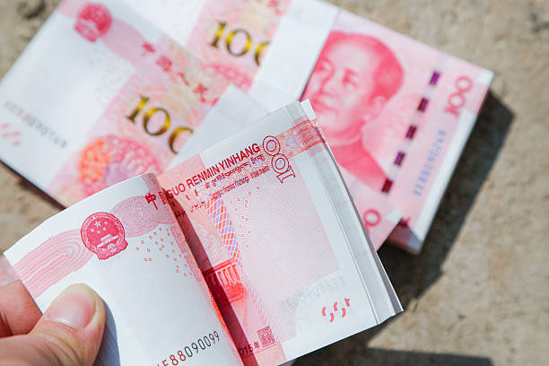 istock money RMB renminbi 623501418