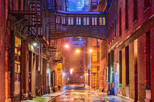 tribeca alley in new york - gränd bildbanksfoton och bilder