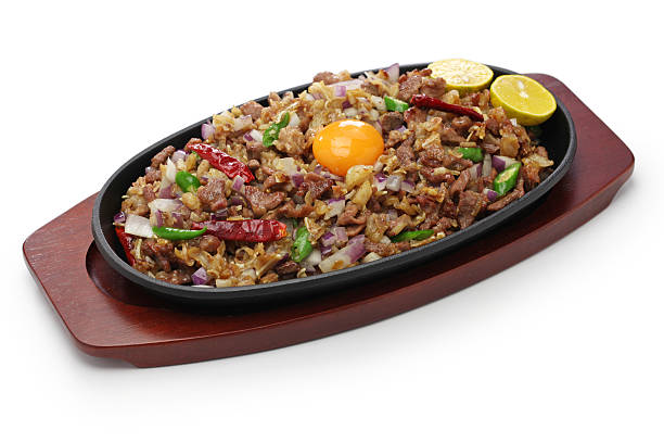 sizzling porco sisig, culinária filipina - cheak - fotografias e filmes do acervo