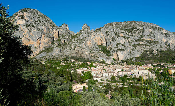 istock Moustiers Sainte Marie 623525848