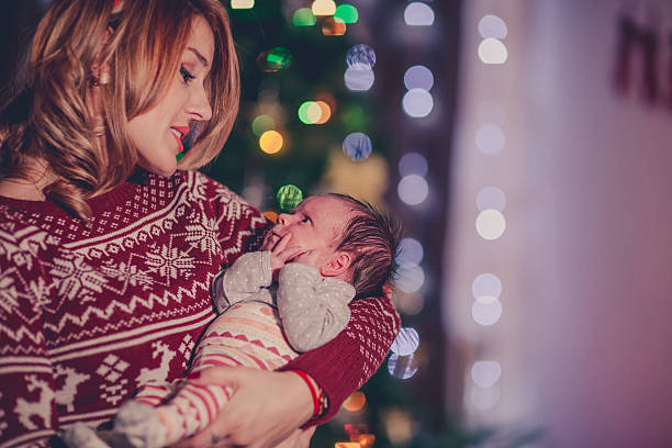 istock Family decorating a Christmas tree 623586924