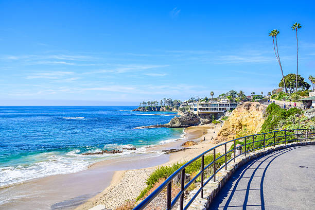 istock Heisler Park and Laguna Beach Coastline 623591498