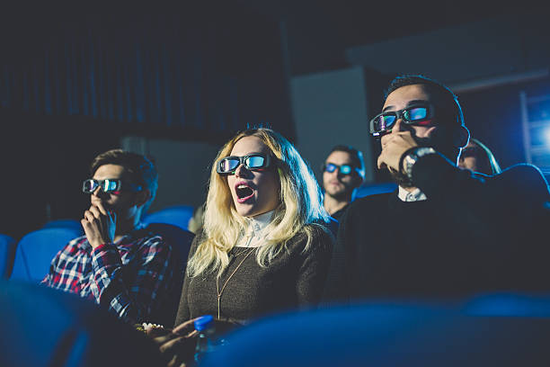 scary movie - audience surprise movie theater shock imagens e fotografias de stock