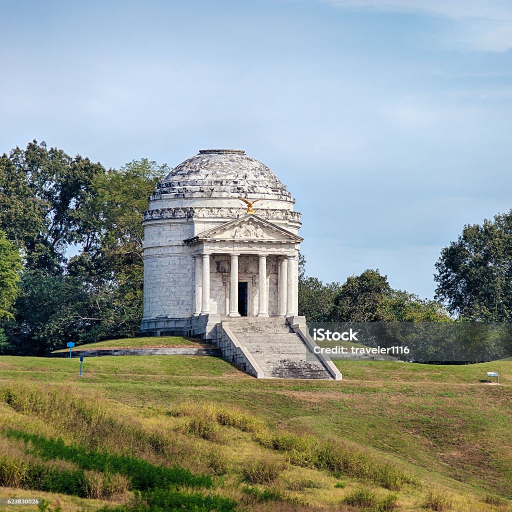 Illinois Memorial In Vicksburg, Mississippi The Illinois Memorial was built in 1906 and is located in the Vicksburg National Military Park. Vicksburg Stock Photo
