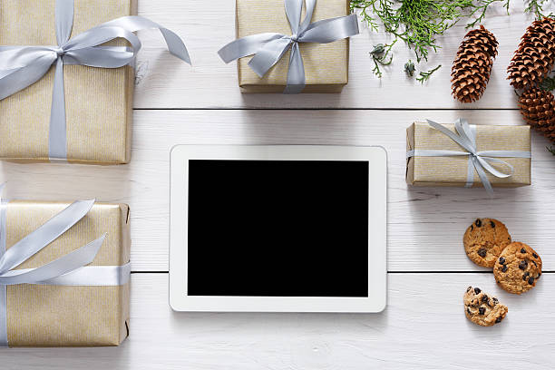istock Christmas online shopping background 623889590