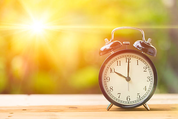 istock Retro 10 o'clock and Morning sun light effect. 623912192