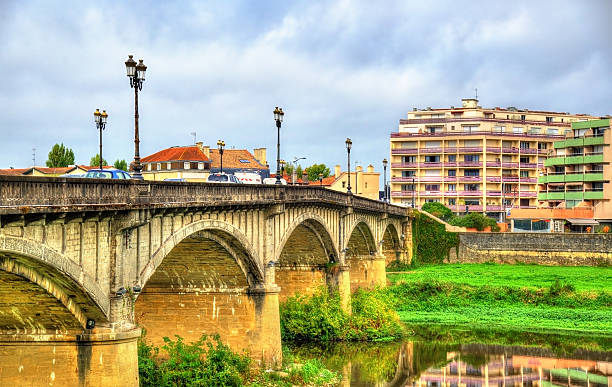 Pont Vieux bridge above the Adour River in Dax -