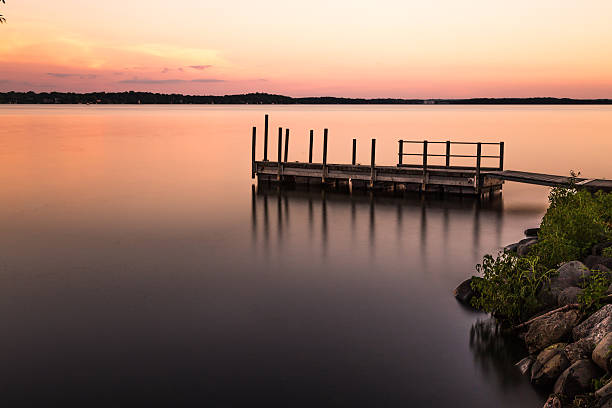istock Sunset time at the lake 624021132