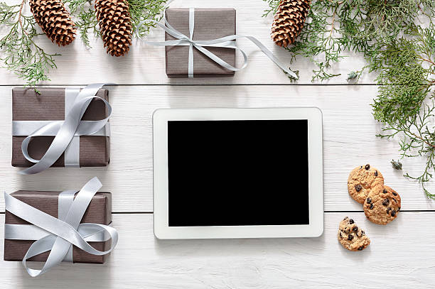 istock Christmas online shopping background 624047936