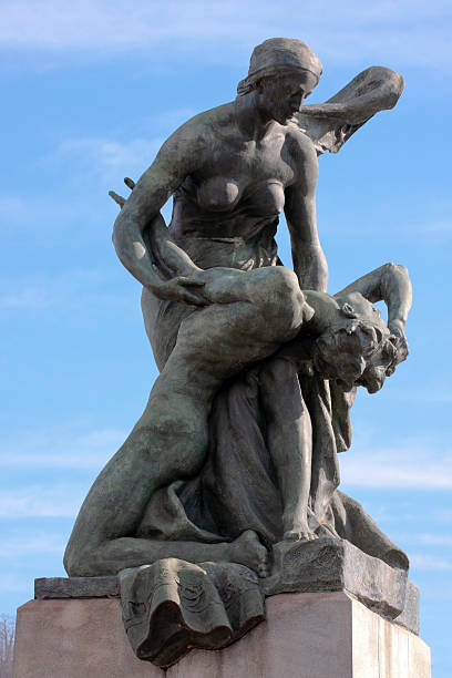 The pity - Turin - Luigi Contratti s sculpture (1868-1923)
