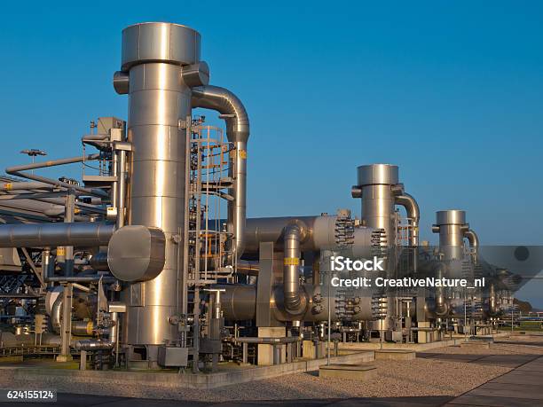Modern Natural Gas Processing Plant Stock Photo - Download Image Now - Natural Gas, Cooking Oil, Factory