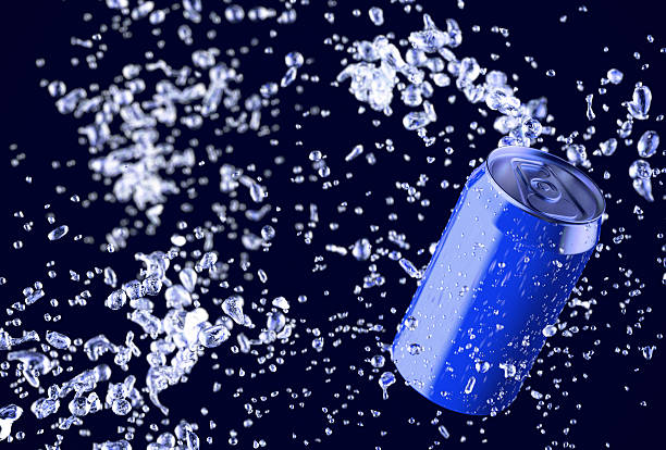 istock Blank can with water splashes isolated on black background. 624172630