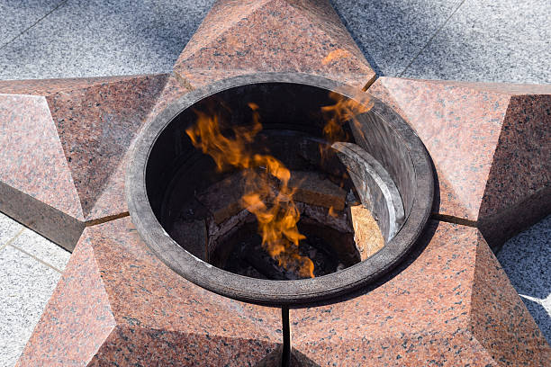 istock Burning of eternal fire 624355736