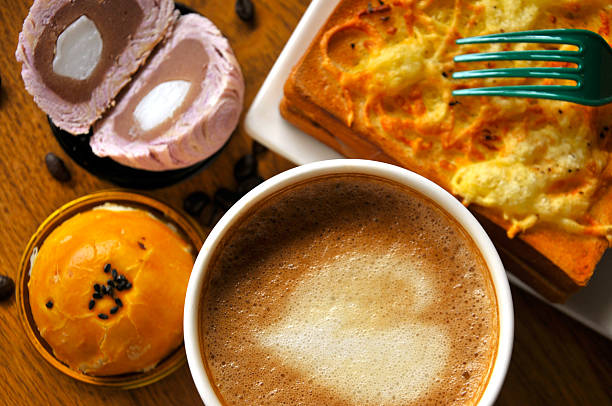 istock Chinese Pastry and Coffee Break 624474690