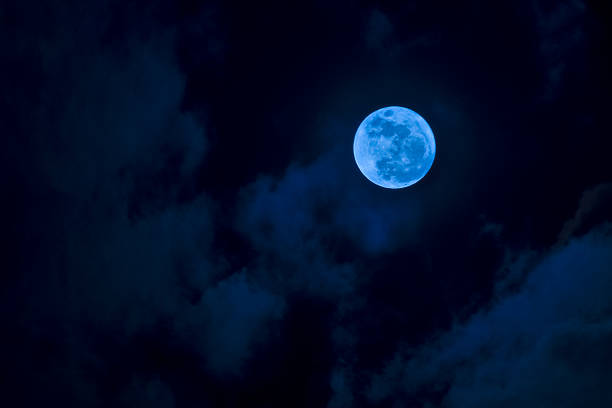 istock super full moon Nov 14, 2016 THAILAND 624495148