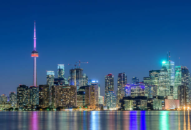 istock Toronto city skyline at sunset 624511786