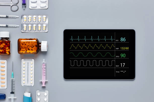 Digital tablet displaying pulse trace by various medical equipment