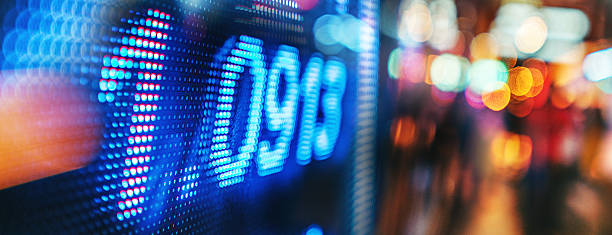 istock display stock market number 624682878