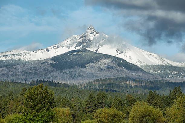 istock South Sisters mountain, Oregon 624699624