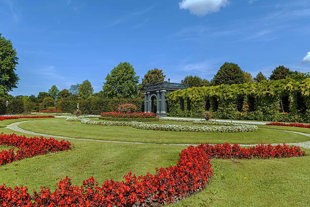 istock Flowerbed in park, Vienna 624700202
